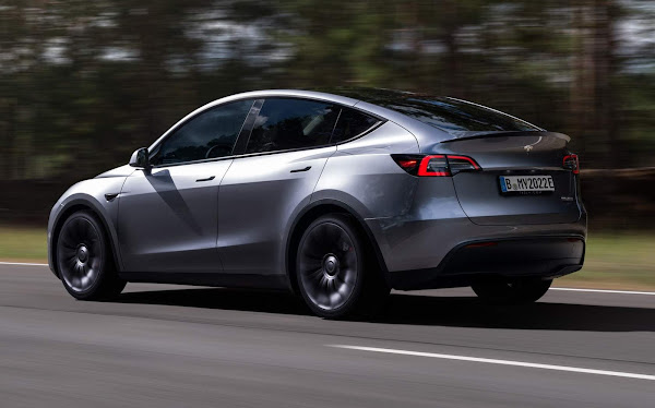 Tesla Model Y lidera ranking de 50 carros mais vendidos na Europa em fevereiro de 2023