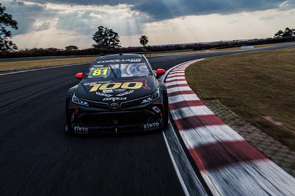 Toyota Corolla comemora 100 provas na StockCar Brasil