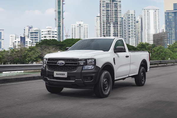 Nova Ford Ranger 2025 Cabine Simples é mostrada na Fenatran